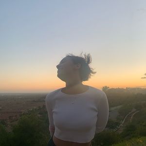 Meet your Posher, Devyn